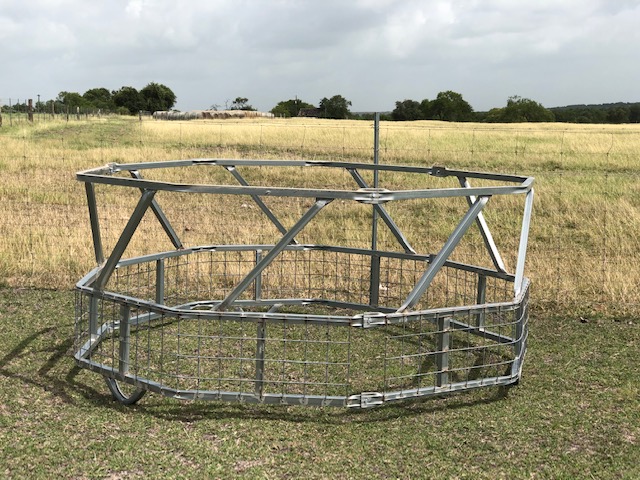 Galvanized Hay Feeder With Mesh Panel